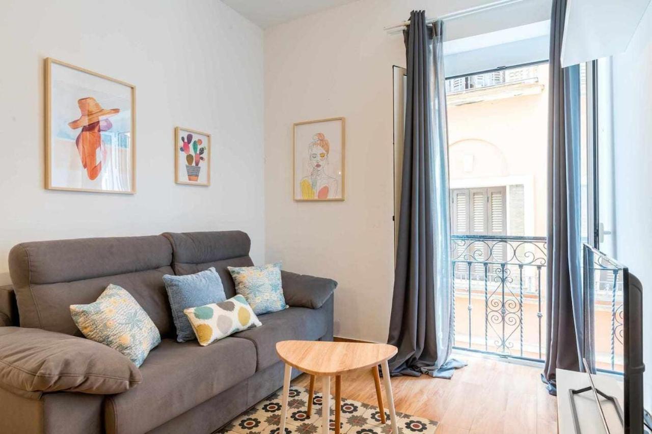 Casa Mint Triana Apartment Севиля Стая снимка