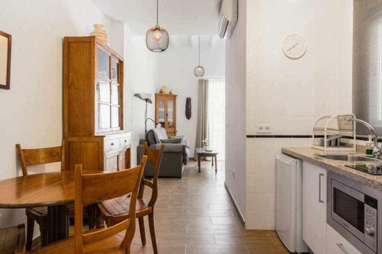 Casa Mint Triana Apartment Севиля Стая снимка